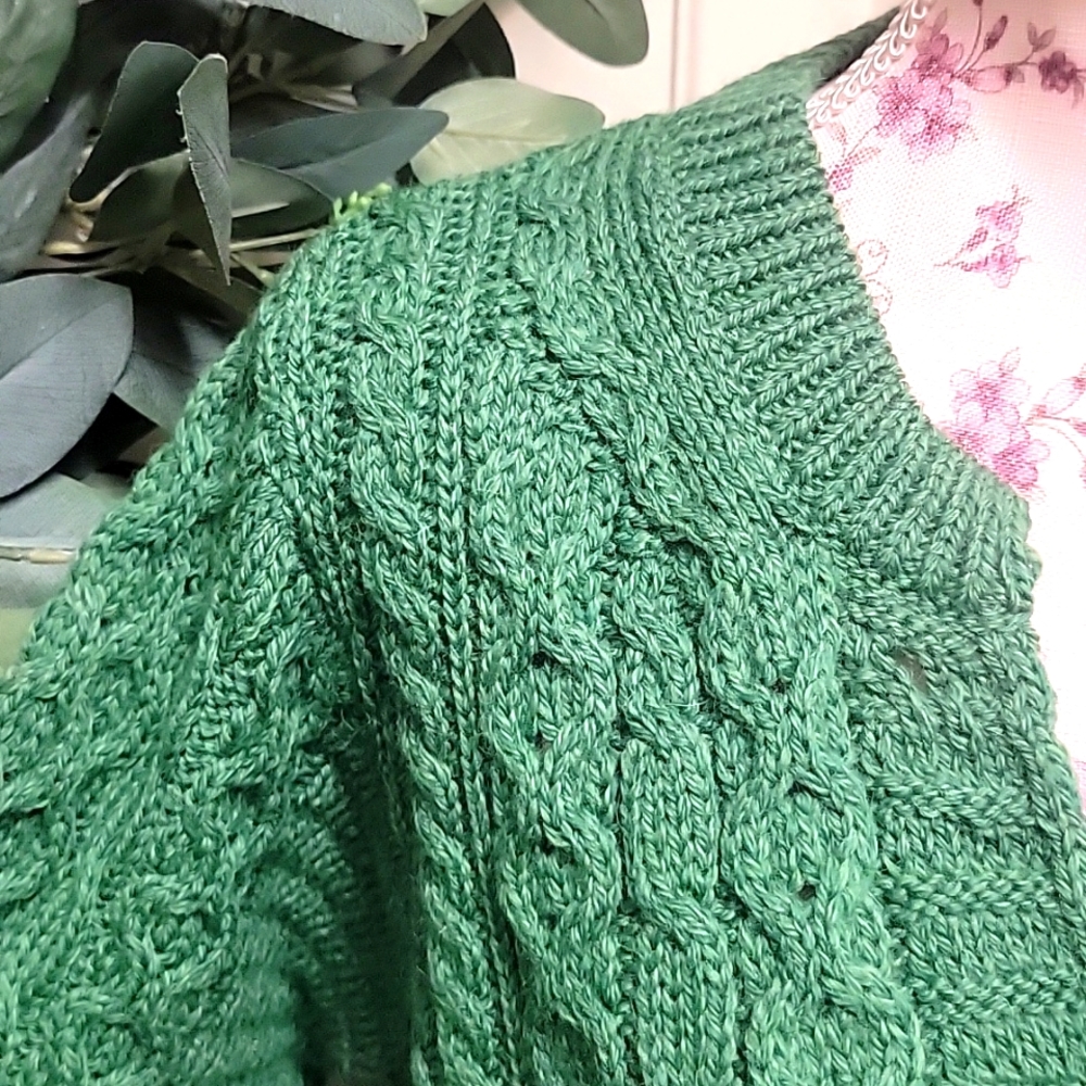 Shannon Woolen Mills | Cable Knit Fisherman 100% Merino Wool Sweater Cardigan - Picture 3 of 13